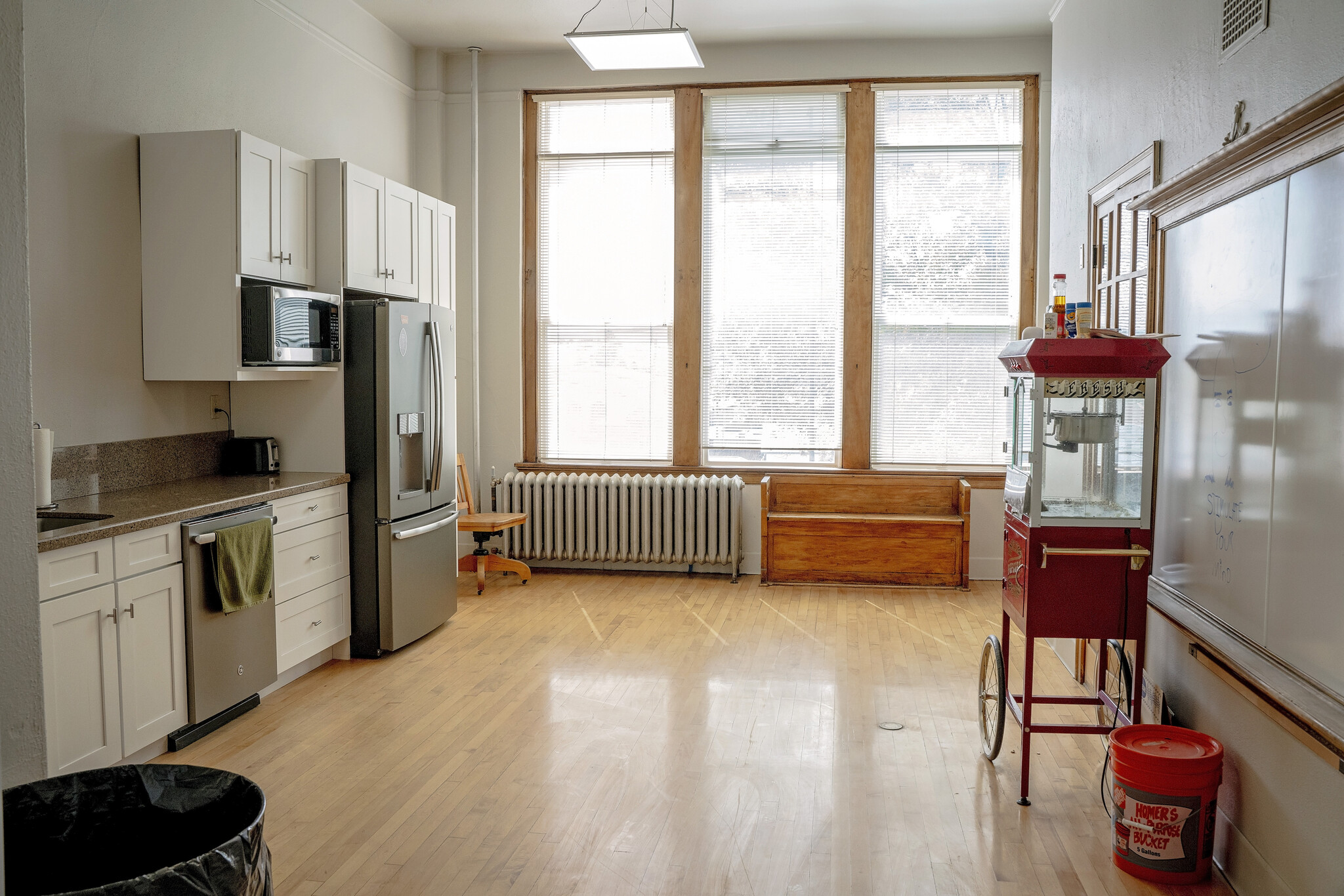 225 E Reeder St, Dillon, MT à louer Photo de l’immeuble– Image 1 sur 6