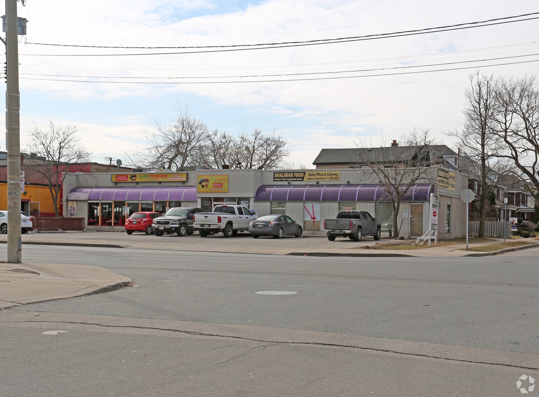 1384-1386 Main St E, Hamilton, ON à vendre Photo de l’immeuble– Image 1 sur 5