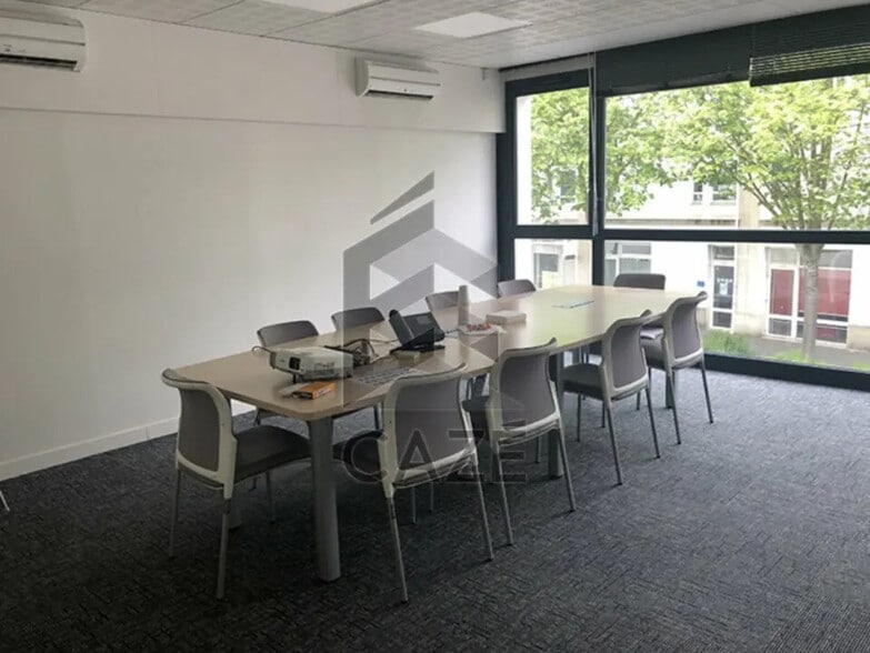 Bureau dans La Rochelle à louer - Photo de l’immeuble – Image 2 sur 6