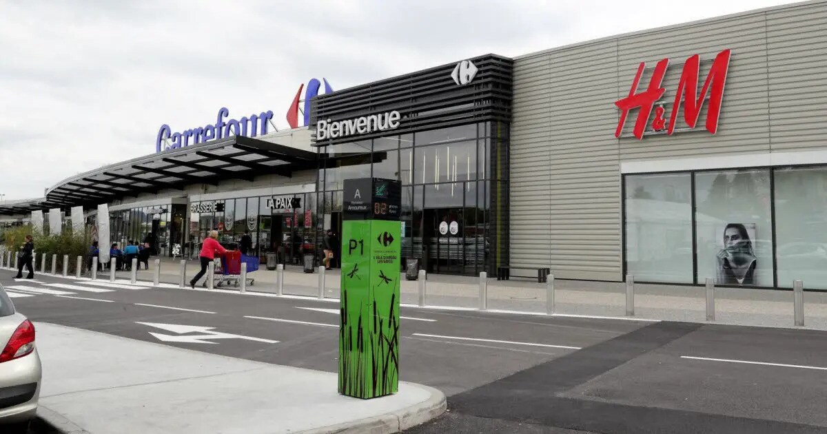 25 Rue Des Sayes, L'Isle-d'Abeau à louer Photo de l’immeuble– Image 1 sur 2