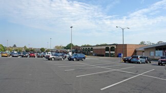 Plus de détails pour 6341-6365 Columbia Pike, Falls Church, VA - Local commercial à louer