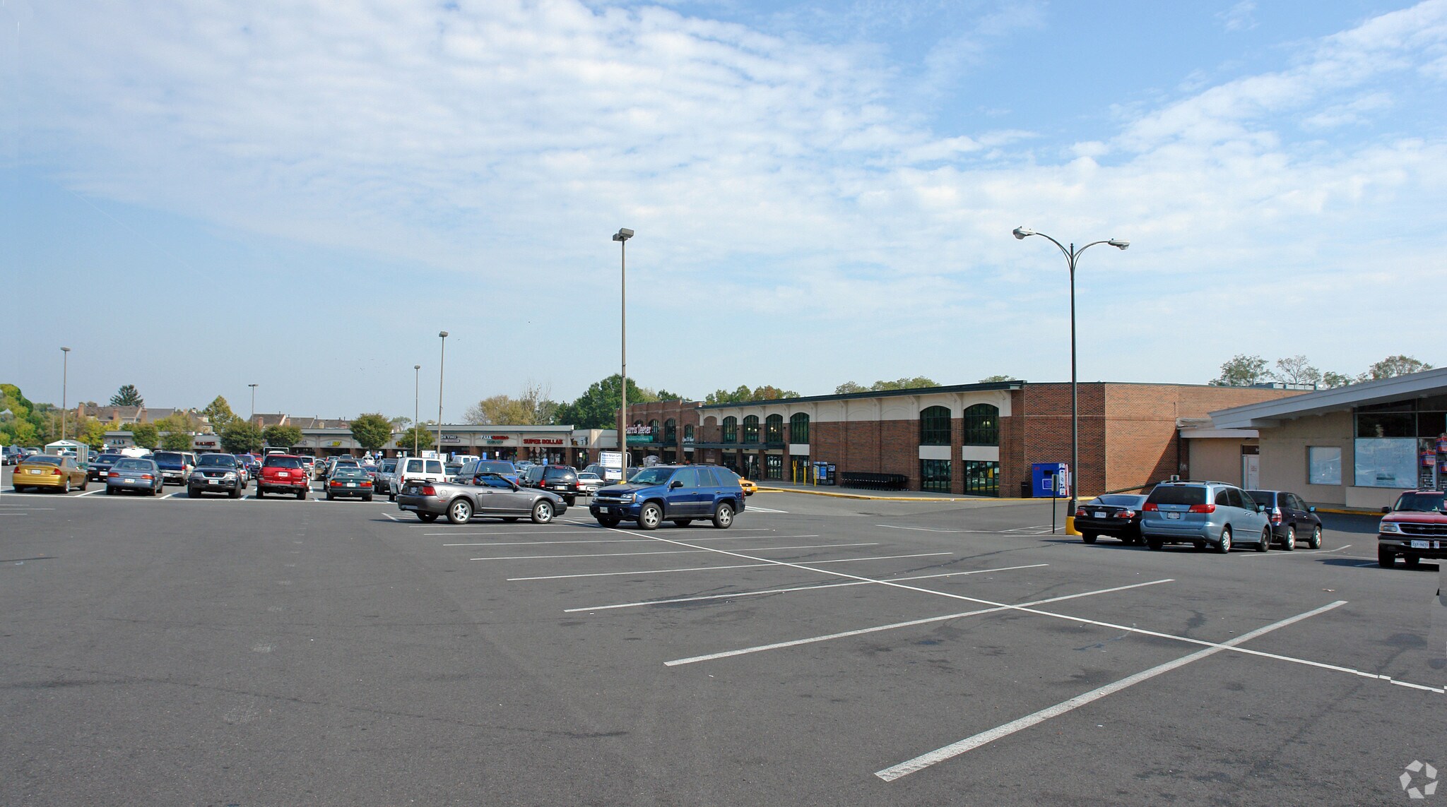 6341-6365 Columbia Pike, Falls Church, VA à louer Photo principale– Image 1 sur 5