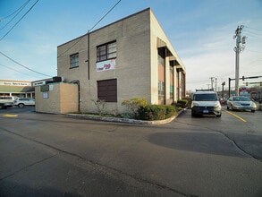 61 Amity Rd, New Haven, CT à louer Photo intérieure– Image 2 sur 2