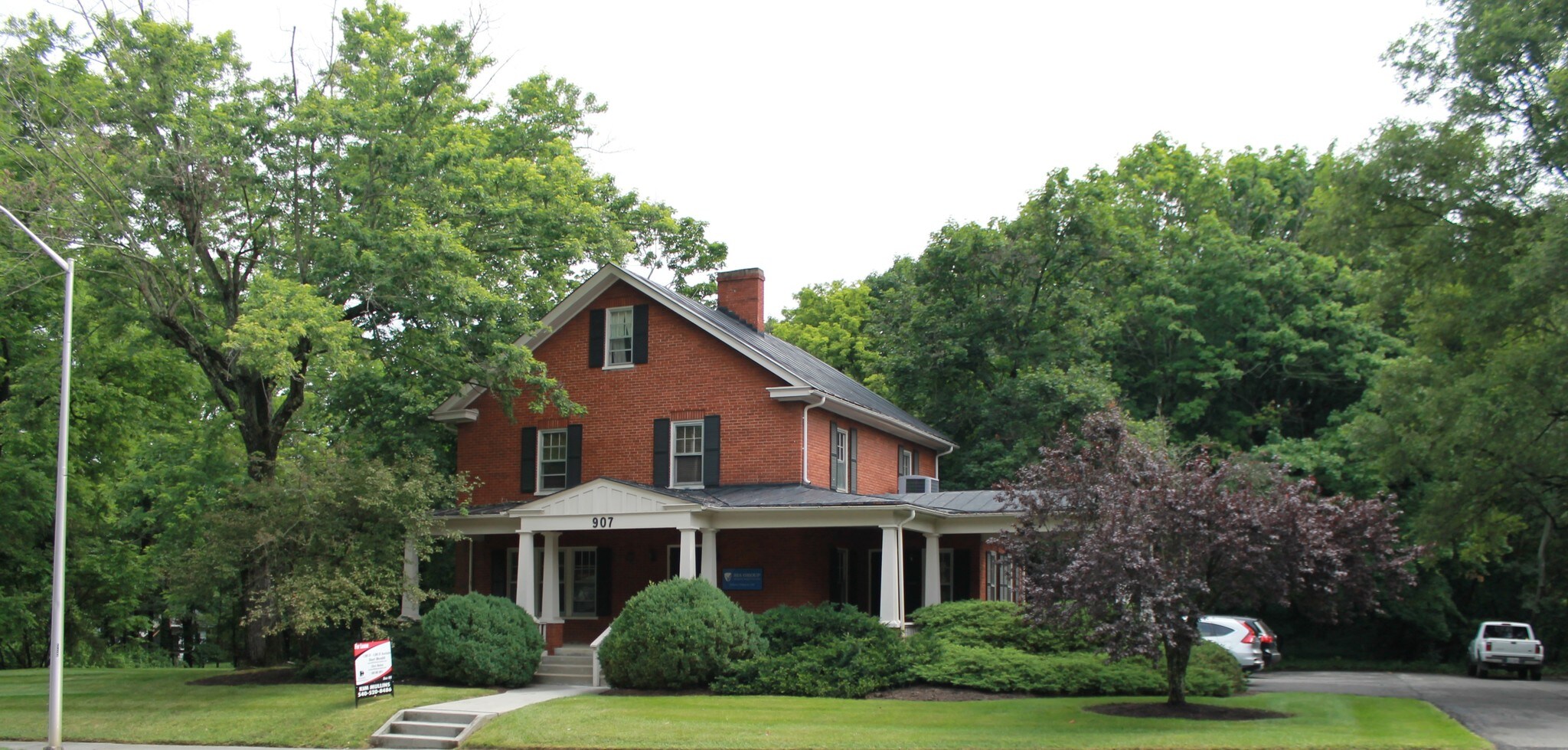 907 S Main St, Blacksburg, VA à louer Photo principale– Image 1 sur 7