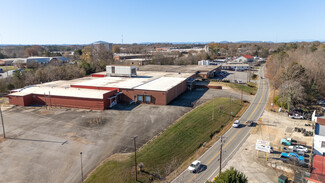 Plus de détails pour 2146 Highland Ave NE, Hickory, NC - Industriel/Logistique à vendre