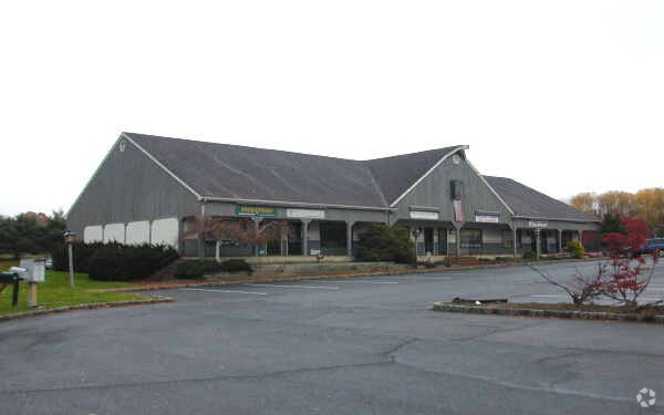 311 Amwell Rd, Hillsborough, NJ à louer - Photo principale – Image 1 sur 3