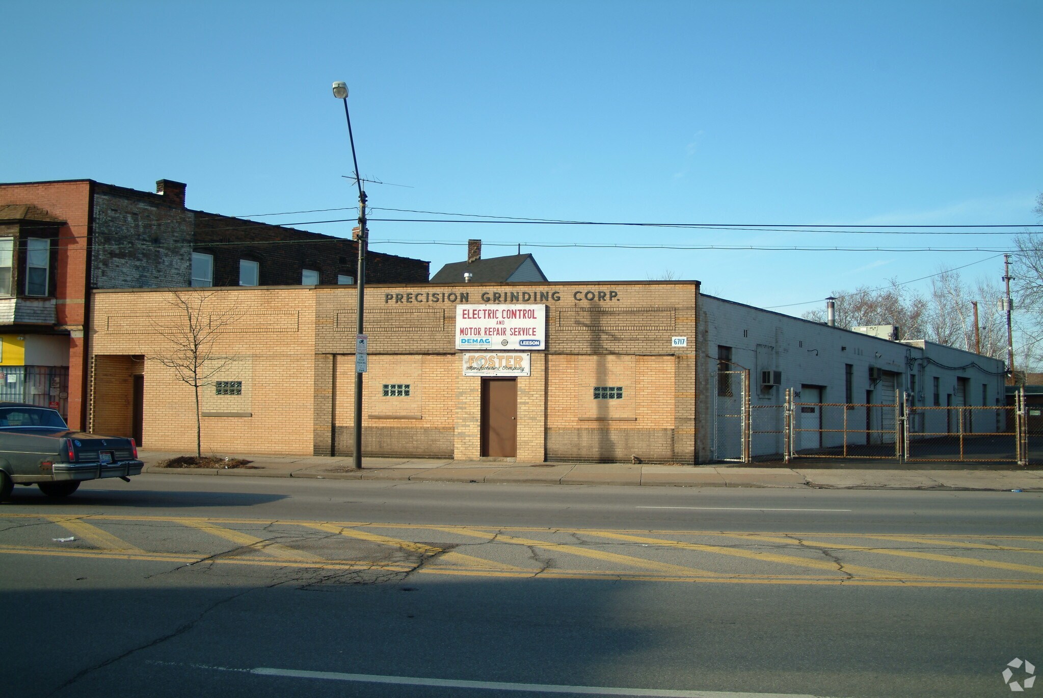 6717-6721 St Clair Ave., Cleveland, OH à vendre Photo principale– Image 1 sur 2