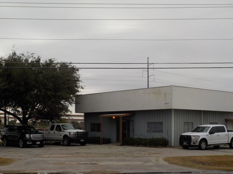 2625 W Spur 54, Harlingen, TX à vendre - Photo de l’immeuble – Image 2 sur 15