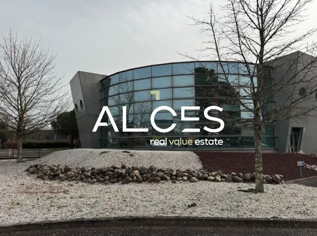 Bureau dans Mérignac à vendre Photo de l’immeuble– Image 1 sur 7