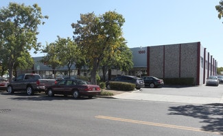 Plus de détails pour 1060-1090 O'Brien Dr, Menlo Park, CA - Industriel/Logistique à louer
