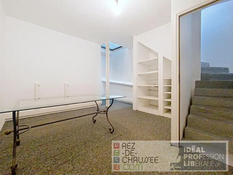 Bureau dans Paris à louer - Photo de l’immeuble – Image 3 sur 3