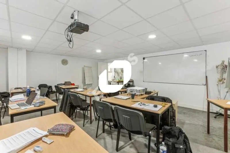 Bureau dans Paris à vendre - Photo intérieure – Image 2 sur 11