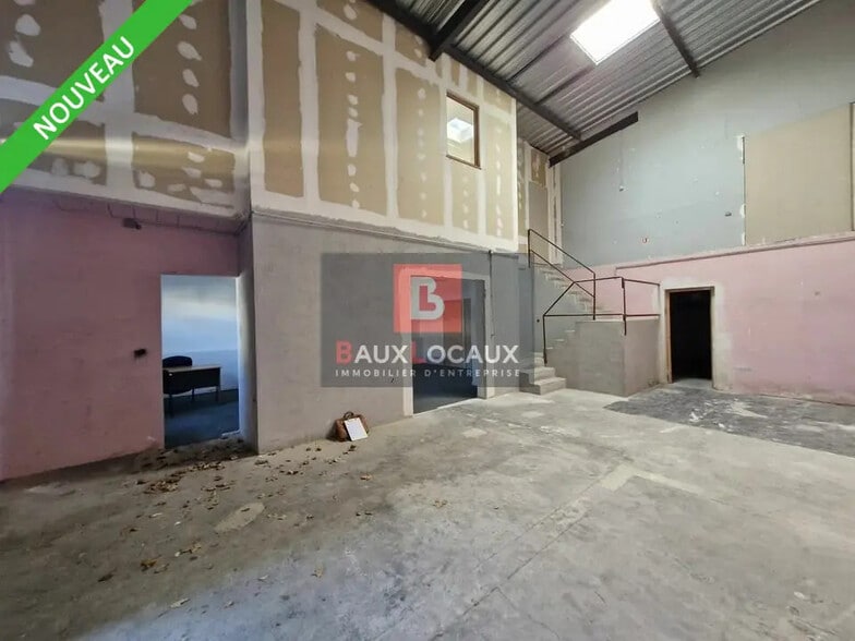 Bureau dans Venelles à louer - Photo intérieure – Image 1 sur 17