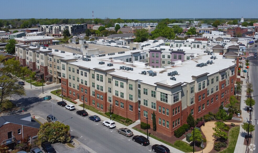 630 Cotanche St, Greenville, NC à louer - Aérien – Image 2 sur 4