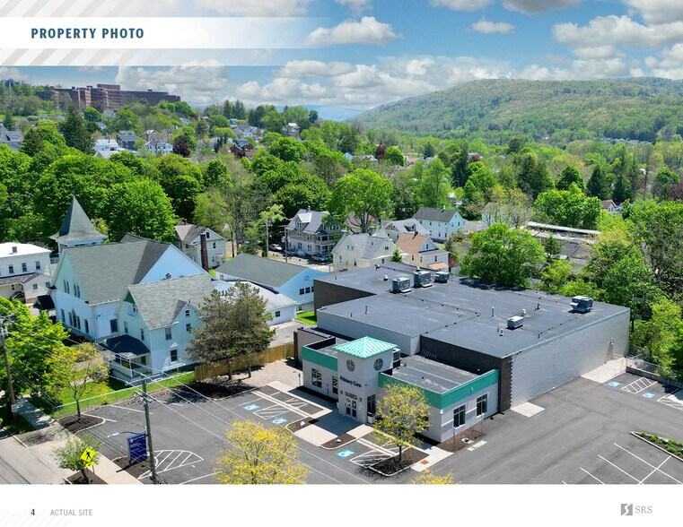 278 Robinson St, Binghamton, NY à vendre - Photo de l’immeuble – Image 3 sur 9