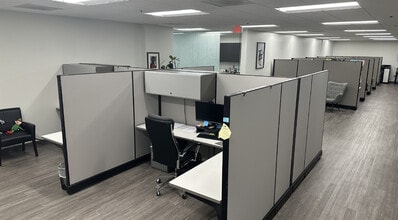 4340 Von Karman Ave, Newport Beach, CA à louer Photo intérieure– Image 2 sur 10