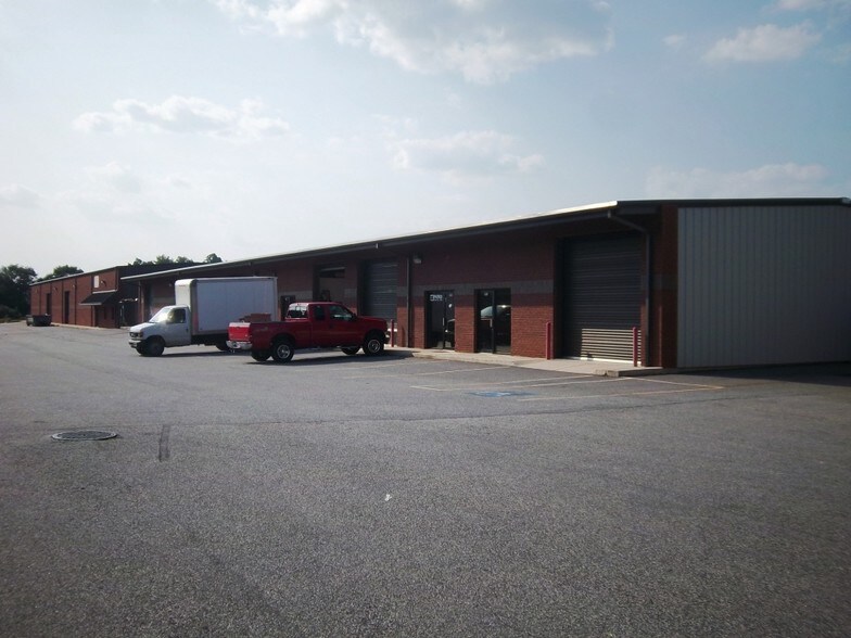 741 Harry McCarty Rd, Bethlehem, GA à louer - Photo principale – Image 1 sur 21