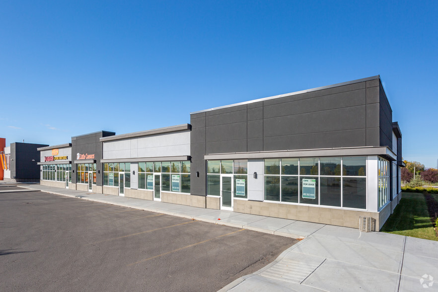 1206 5th St SE, High River, AB à louer - Photo de l’immeuble – Image 2 sur 7