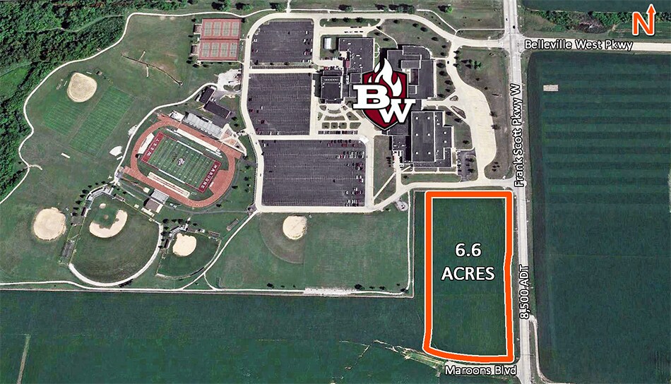 5915 Maroons Blvd, Belleville, IL à vendre Photo de l’immeuble– Image 1 sur 4