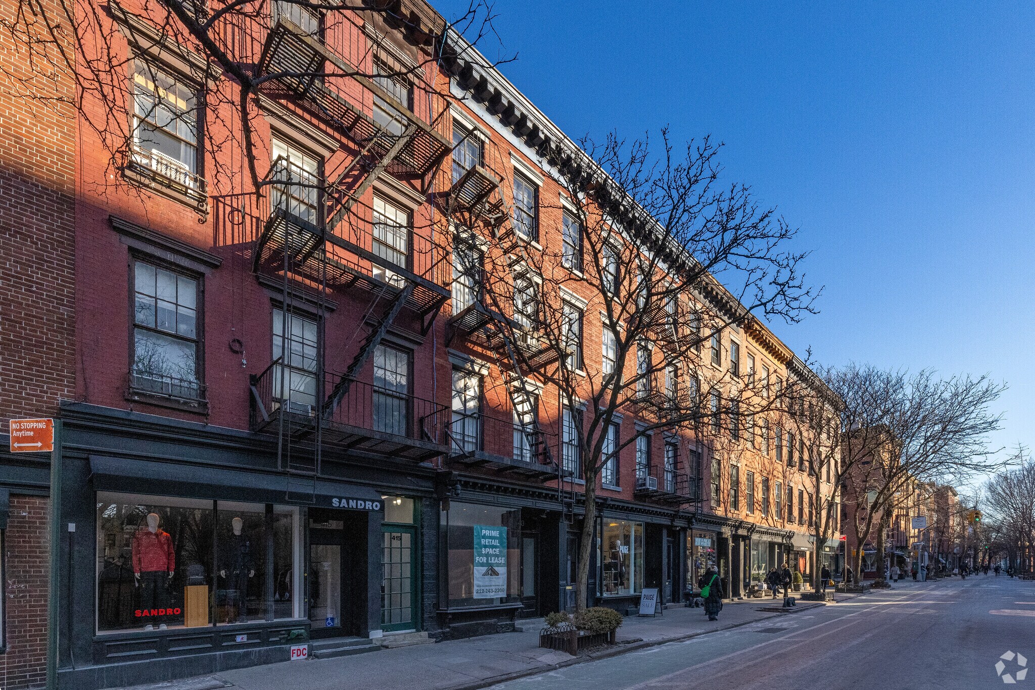 413 Bleecker St, New York, NY à louer Photo principale– Image 1 sur 6