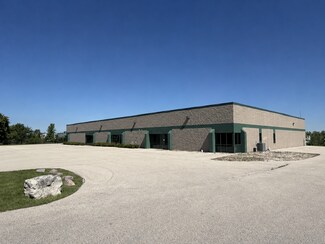 Plus de détails pour W222N615 Cheaney Rd, Waukesha, WI - Local d'activités à louer