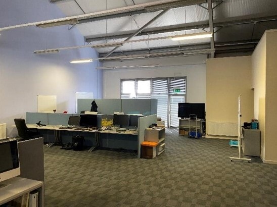 1-37 Camperdown St, Dundee, ANS DD1 3JA - Lot 22 - - Photo intérieure - Image 1 of 2