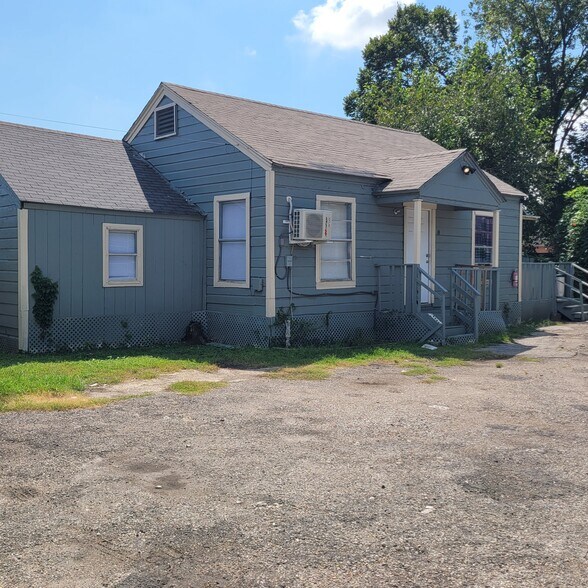 13928 Bandera St, Houston, TX à vendre - Photo de l’immeuble – Image 1 sur 28
