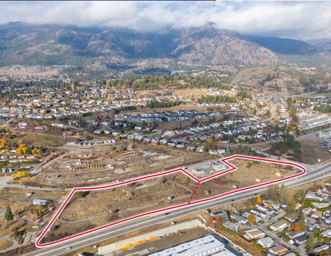 2097 Old Okanagan Hwy, Westbank, BC à vendre - Aérien – Image 2 sur 5