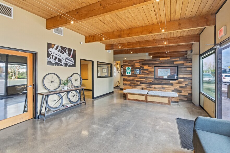 940 Wilson St, Eugene, OR à vendre - Photo de l’immeuble – Image 3 sur 17
