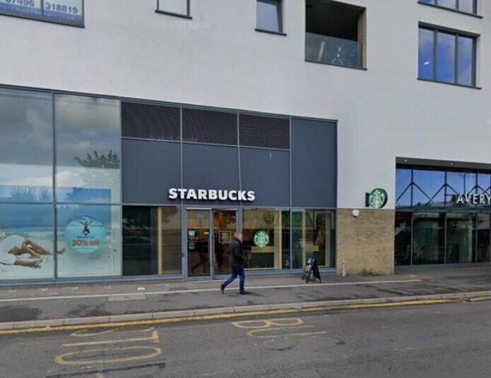 44B Capitol Way, Londres à louer - Photo de l’immeuble – Image 2 sur 4