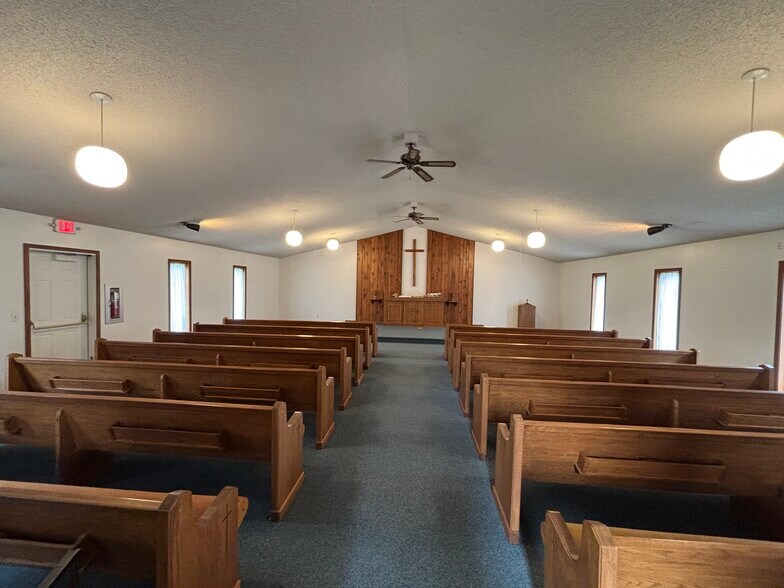 180 Grange Hall Rd, Ortonville, MI à vendre - Photo de l’immeuble – Image 2 sur 16