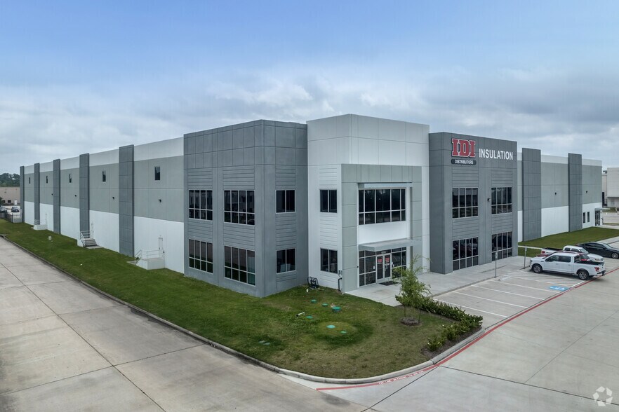 12218 Cutten Rd, Houston, TX à louer - Photo principale – Image 1 sur 5
