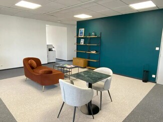 Plus de détails pour Bureau à louer