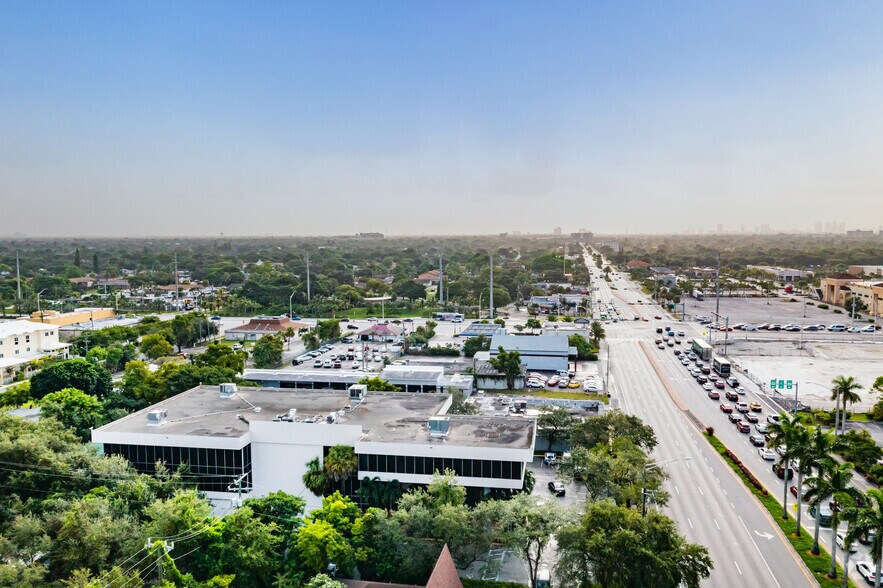 6067 Hollywood Blvd, Hollywood, FL à louer - Aérien – Image 2 sur 10