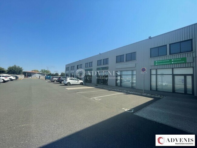 Plus de détails pour Bureau, Industriel/Logistique à louer