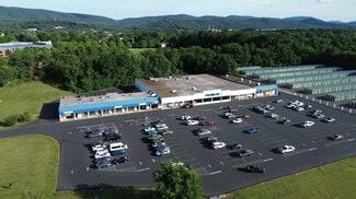 Plus de détails pour 990 Hopeman Pky, Waynesboro, VA - Local commercial à louer