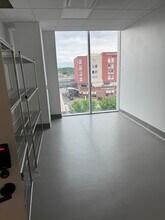 6501 Living Pl, Pittsburgh, PA à louer Photo intérieure– Image 2 sur 11