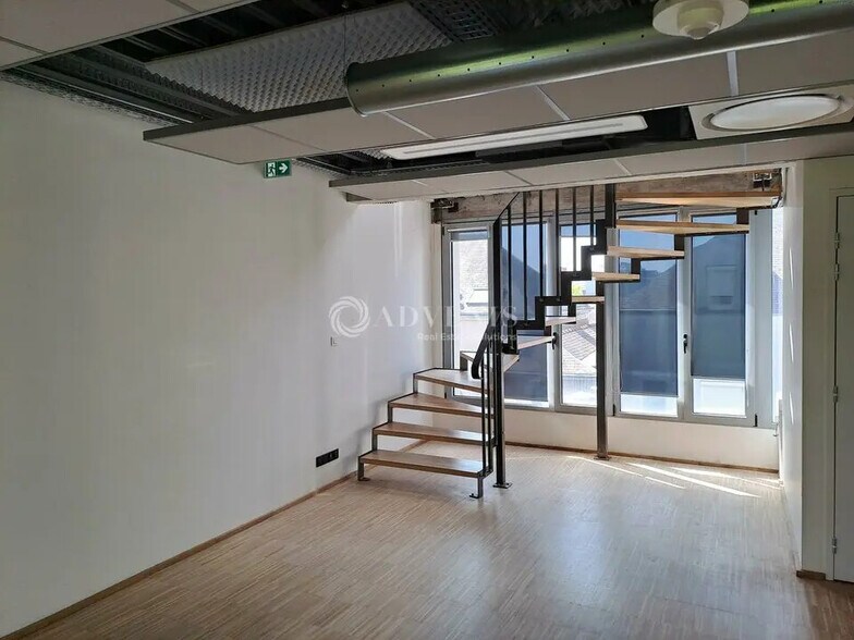 Bureau dans Nantes à louer - Photo de l’immeuble – Image 2 sur 13