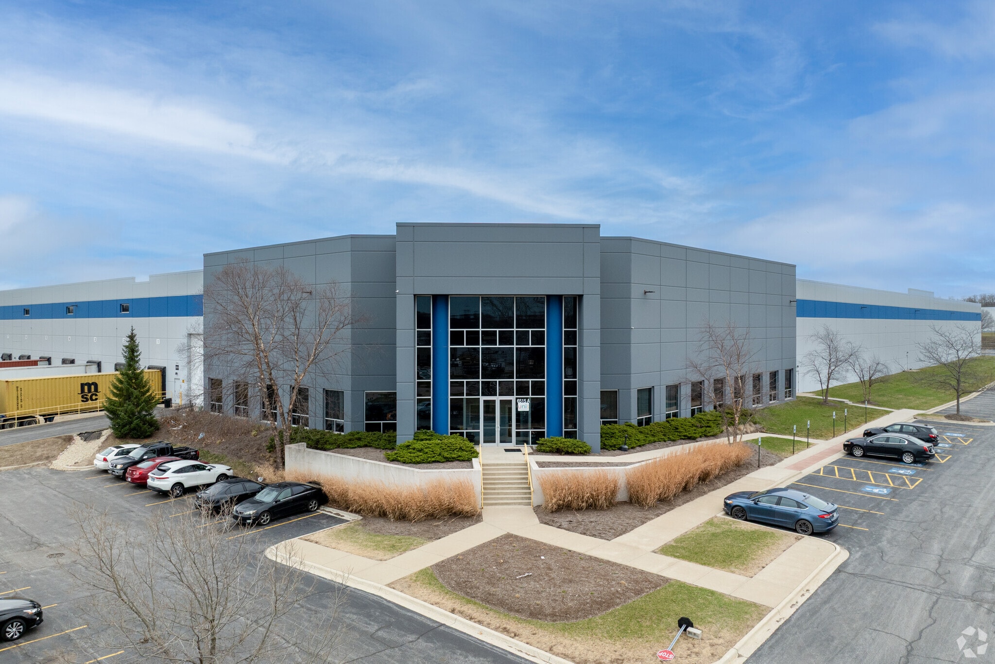 6515 Ameriplex Dr, Portage, IN à louer Photo principale– Image 1 sur 37