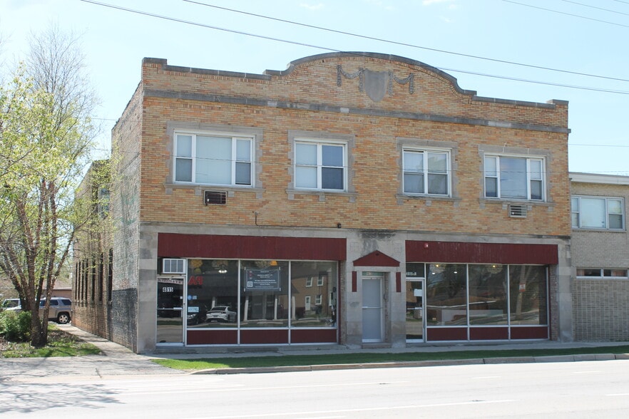 4815 Butterfield Rd, Hillside, IL à vendre - Photo principale – Image 1 sur 20