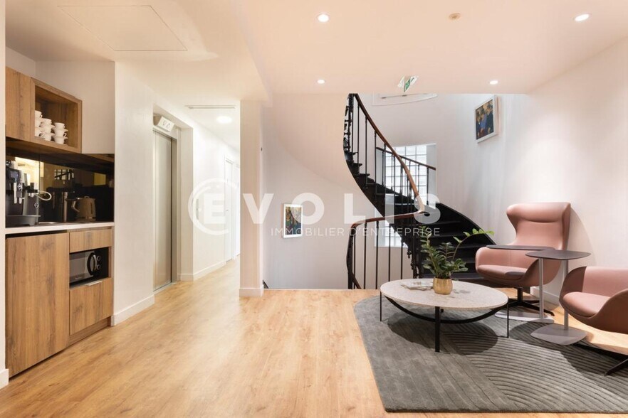 Bureau dans Paris à louer - Photo de l’immeuble – Image 3 sur 7