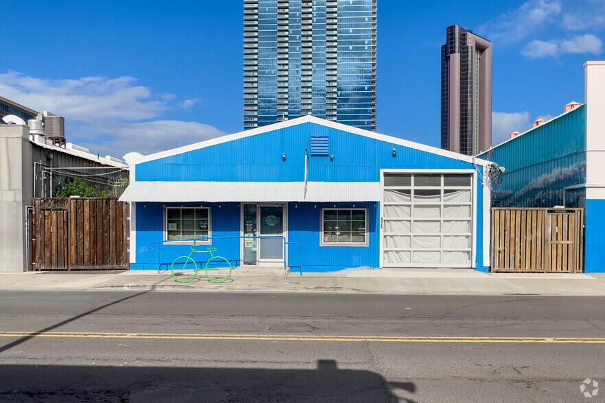 328 Cooke St, Honolulu, HI à louer - Photo de l’immeuble – Image 2 sur 4
