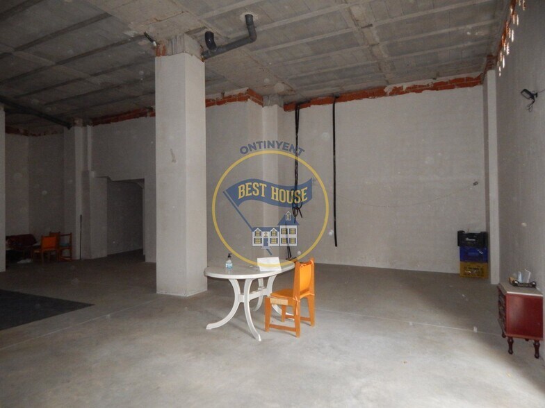 Local commercial dans Ontinyent, Valencia à louer - Photo de l’immeuble – Image 3 sur 7