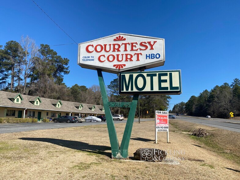 2240 Gray Hwy, Macon-Bibb, GA à vendre - Photo de l’immeuble – Image 2 sur 9