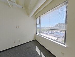 1225 S Weller St, Seattle, WA à louer Photo intérieure– Image 2 sur 3