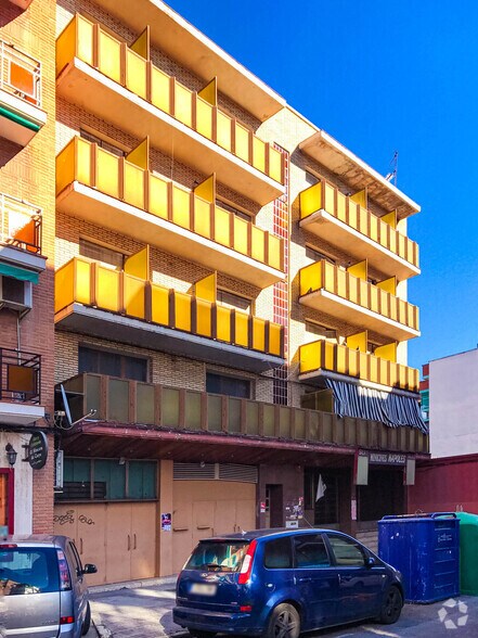 Calle Nápoles, 17, Leganés, Madrid à vendre - Photo de l’immeuble – Image 2 sur 2