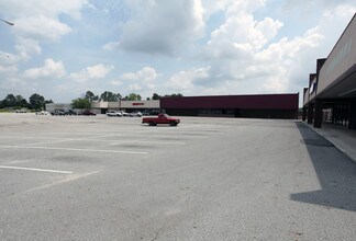 Plus de détails pour 1224-1322 N Norwood St, Wallace, NC - Local commercial à louer