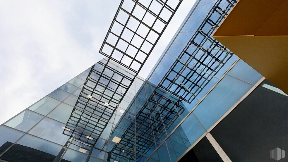 Calle Albasanz, 14, Madrid, Madrid à louer - Vidéo sur l’annonce professionnelle – Image 2 sur 21