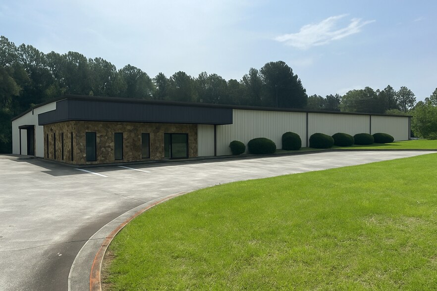 4974 Cobb Pky N NW, Acworth, GA à louer - Photo de l’immeuble – Image 1 sur 14