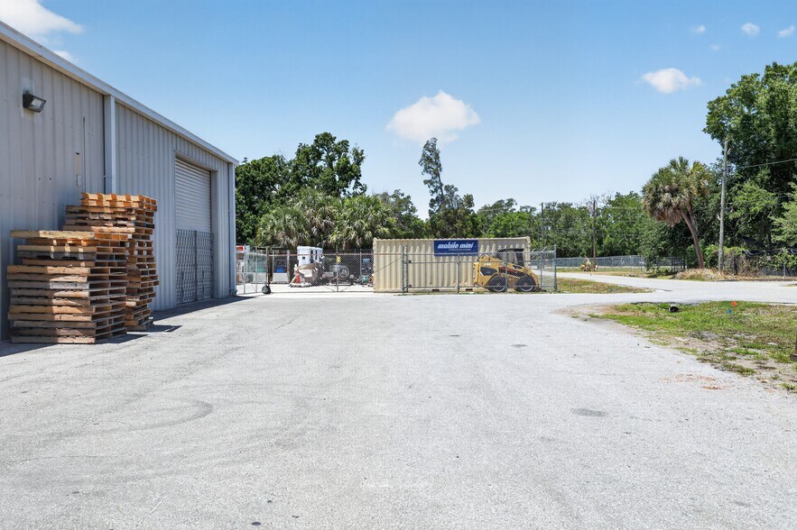 5100 W Grace St, Tampa, FL à louer - Photo de l’immeuble – Image 3 sur 3